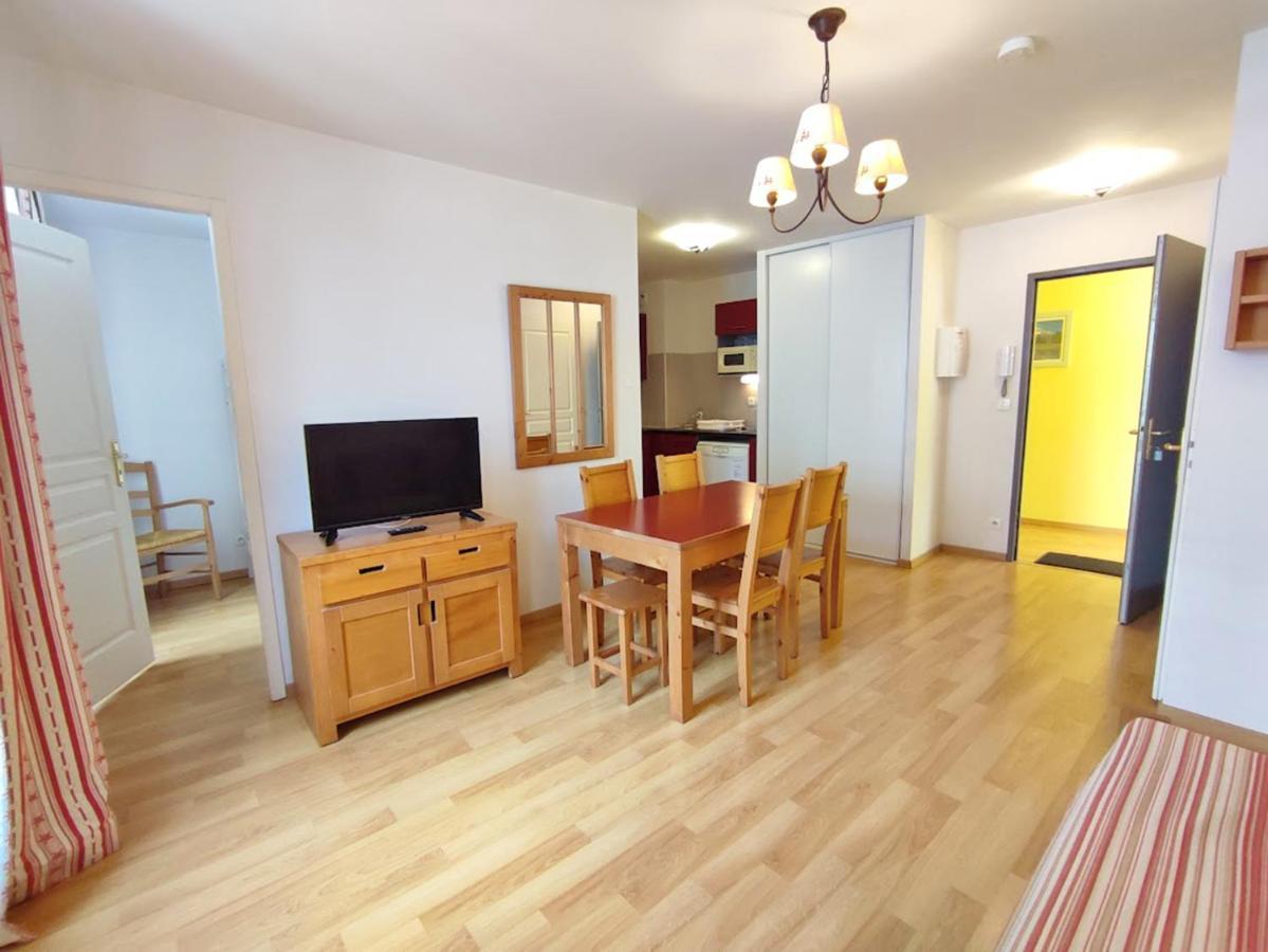 Evasion, T3, Centre Luchon, Wifi, Casier A Skis, Ascenseur, 6 Personnes