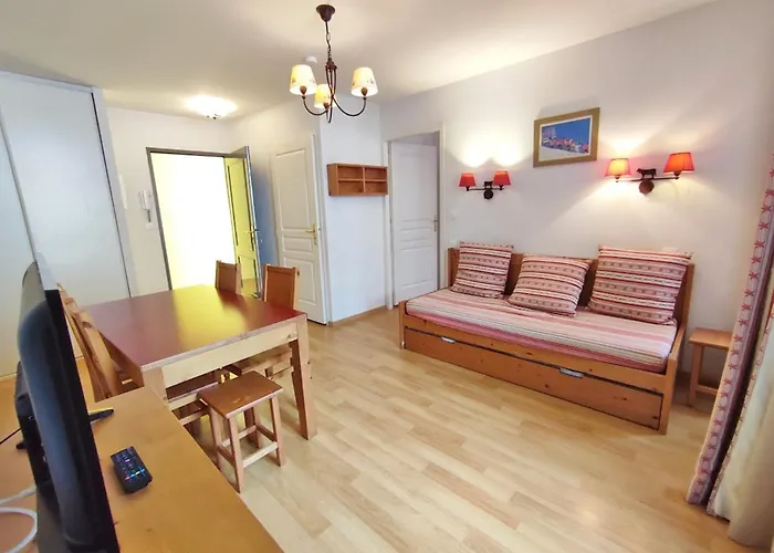 Evasion, T3, Centre Luchon, Wifi, Casier A Skis, Ascenseur, 6 Personnes